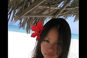 Lucy Liu Lookalike Teen In Holidays