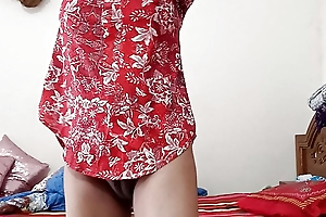 18y old sexy school girl dance on mixed bag scope for previously to BF video share and viral Facebook