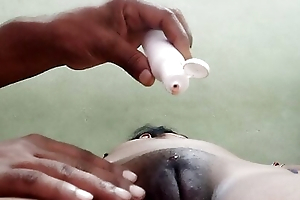 Indian Desi bhabi oil massage