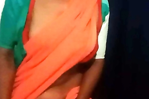 Srilankan sexy unshaded Ware sari and open her bobo,Hot unshaded some acting her clothes removing, sexy women  episode