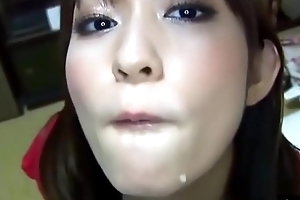 Japanese Girl Swallows Multiple Loads Be beneficial to Thick Cum