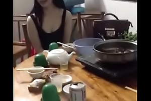 Chinese girl nude when she drunk - VietMon.com