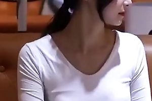 Here's Yeonwoo Showing Off Her Titties In A T-Shirt